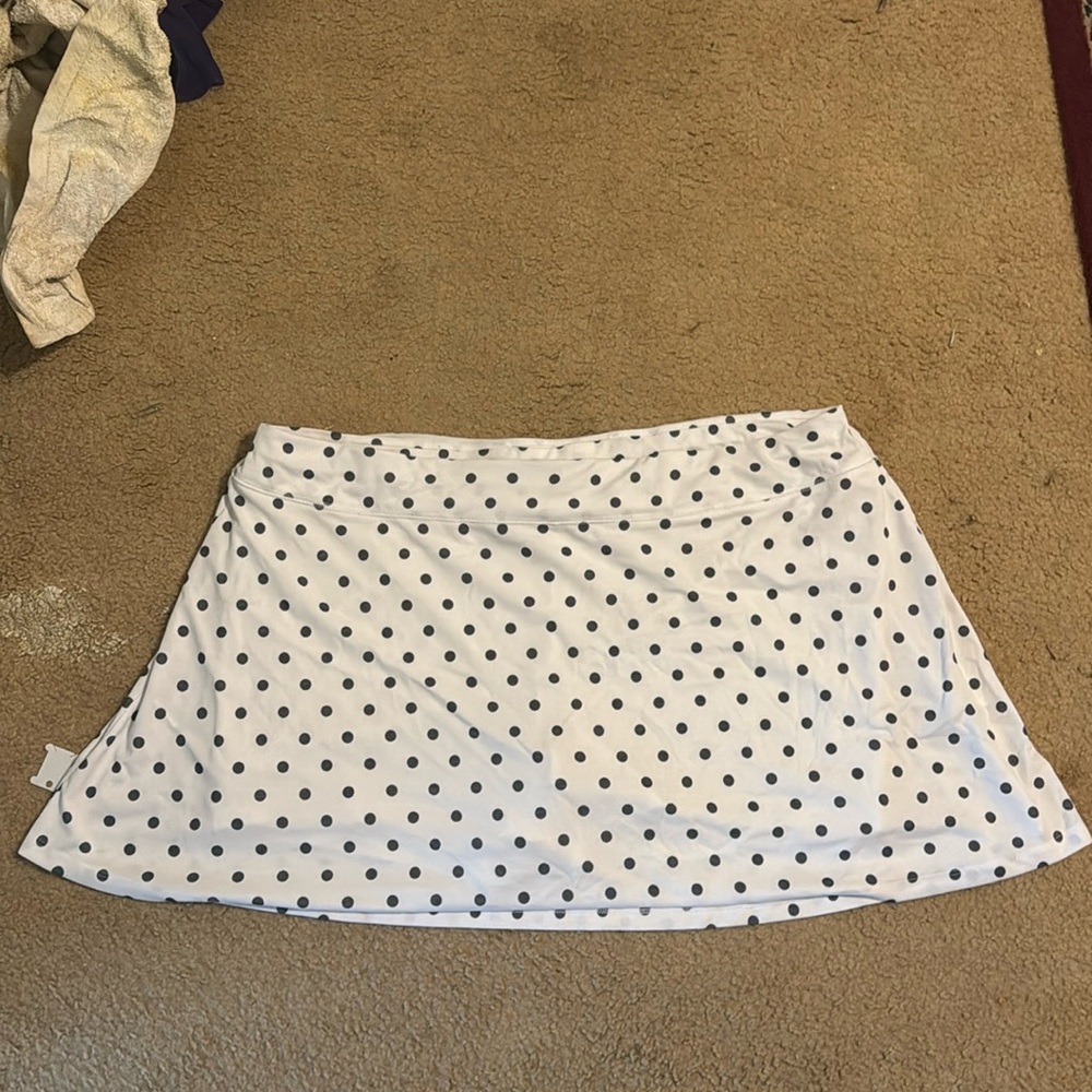 Never worn Lands end plus size tennis skirt!